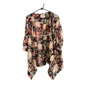 Lovesong Floral Kimono  3/4 sleeve Size M